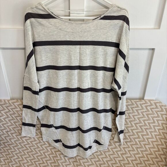 Free People We The Free Women's Upstate Striped Long Sleeve Dolman Tee Size XS - Picture 8 of 8